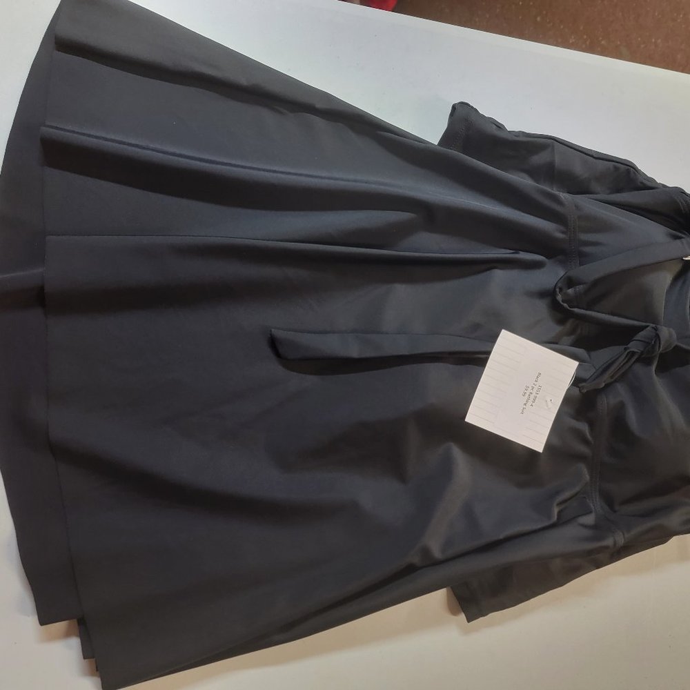 1553 - Black 2 pc Bathing Suit - M